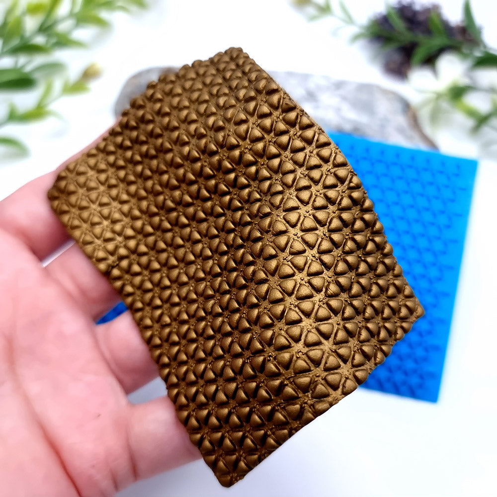 Cute Triangles IN - Flexible Texture