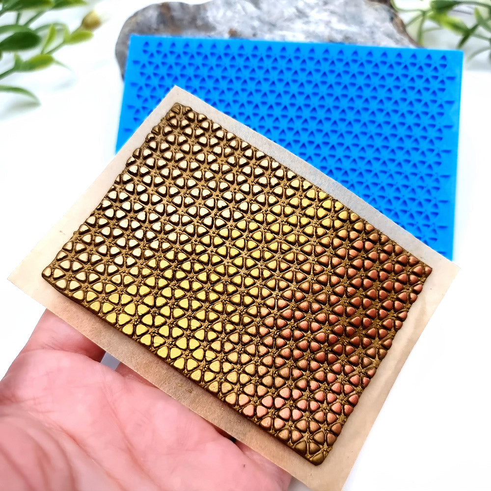 Cute Triangles IN - Flexible Texture