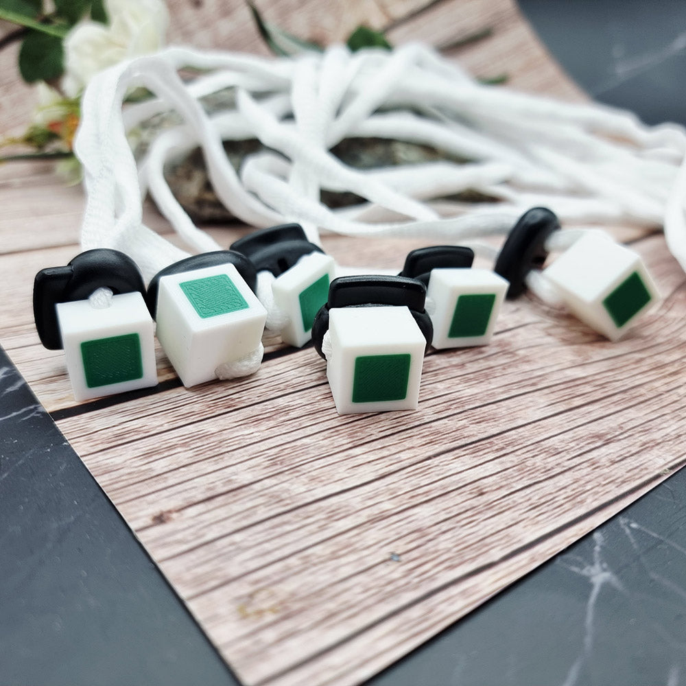 Set of 6x Cubed Markers on cords