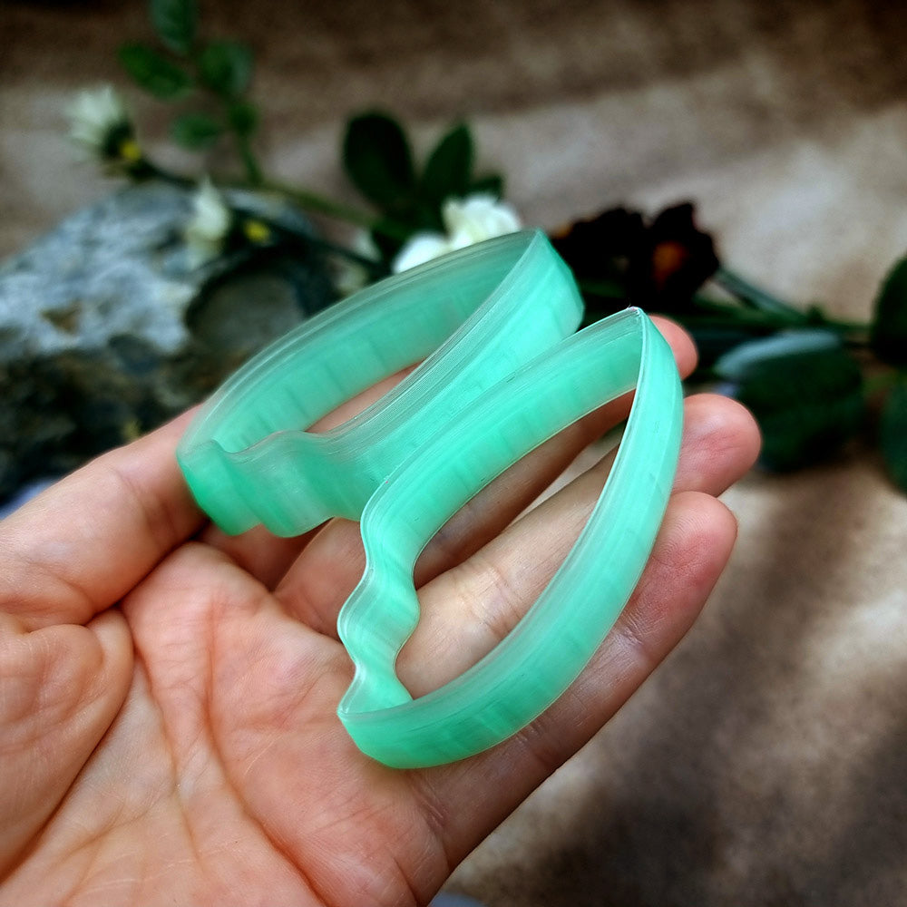 Pair of mirrored green PLA flame petal polymer clay cutters, a left and a right cutter, for long statement earrings by SweetyBijou