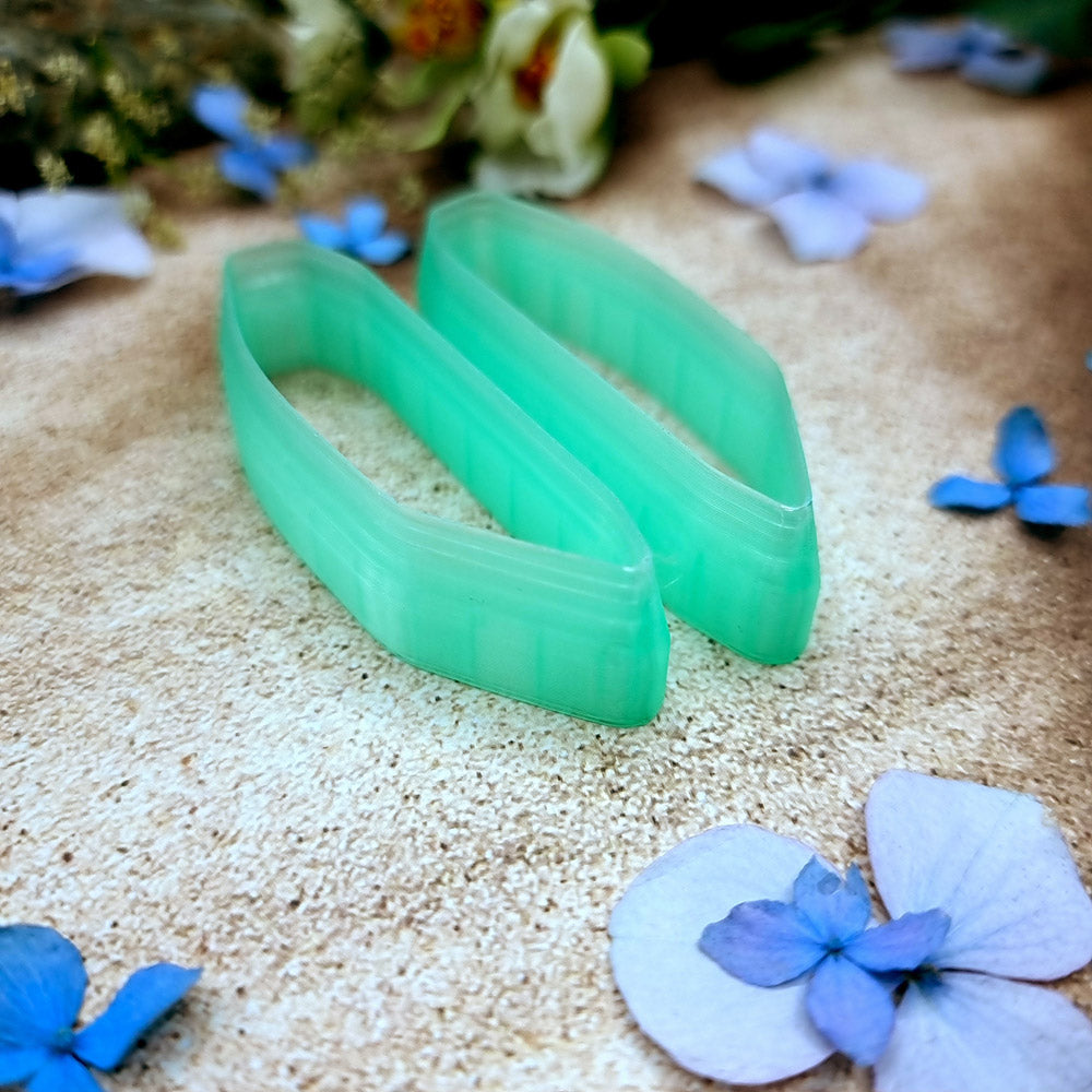 Pair of mirrored green PLA angled shard polymer clay cutters, a left and a right cutter, for long statement earrings by SweetyBijou