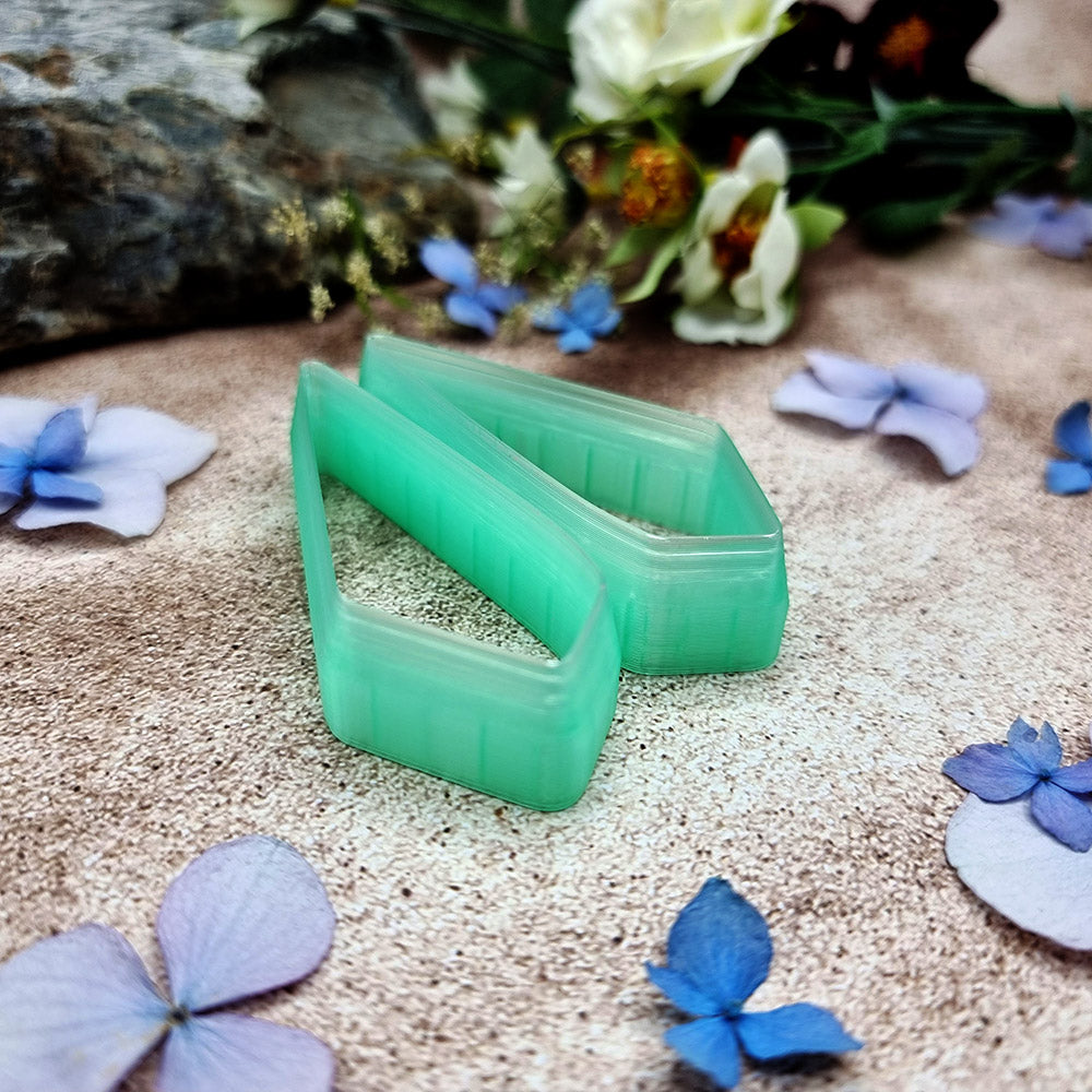 Pair of mirrored green PLA crystal kite polymer clay cutters, a left and a right cutter, for long statement earrings by SweetyBijou