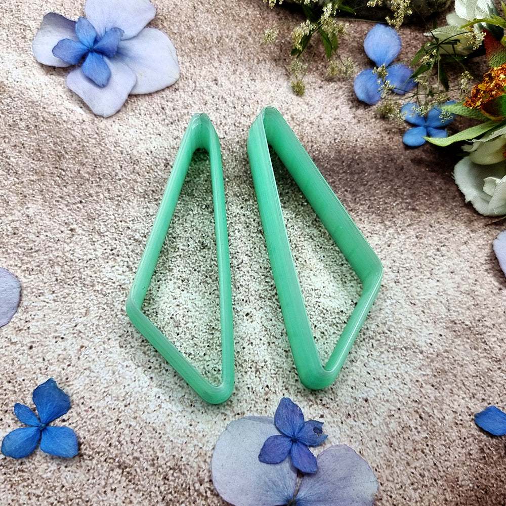 Pair of mirrored green PLA slanted triangle polymer clay cutters, a left and a right cutter, for long statement earrings by SweetyBijou