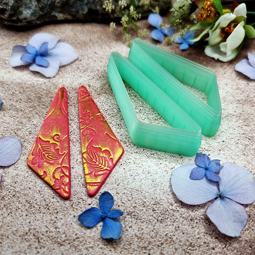 Pair of mirrored green PLA slanted triangle polymer clay cutters, a left and a right cutter, for long statement earrings by SweetyBijou
