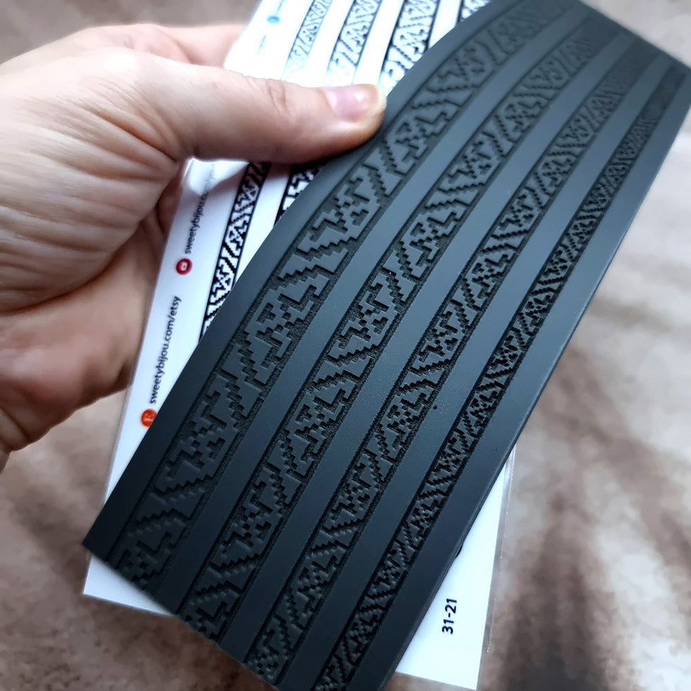 Long texture "Ukrainian Pattern 1"