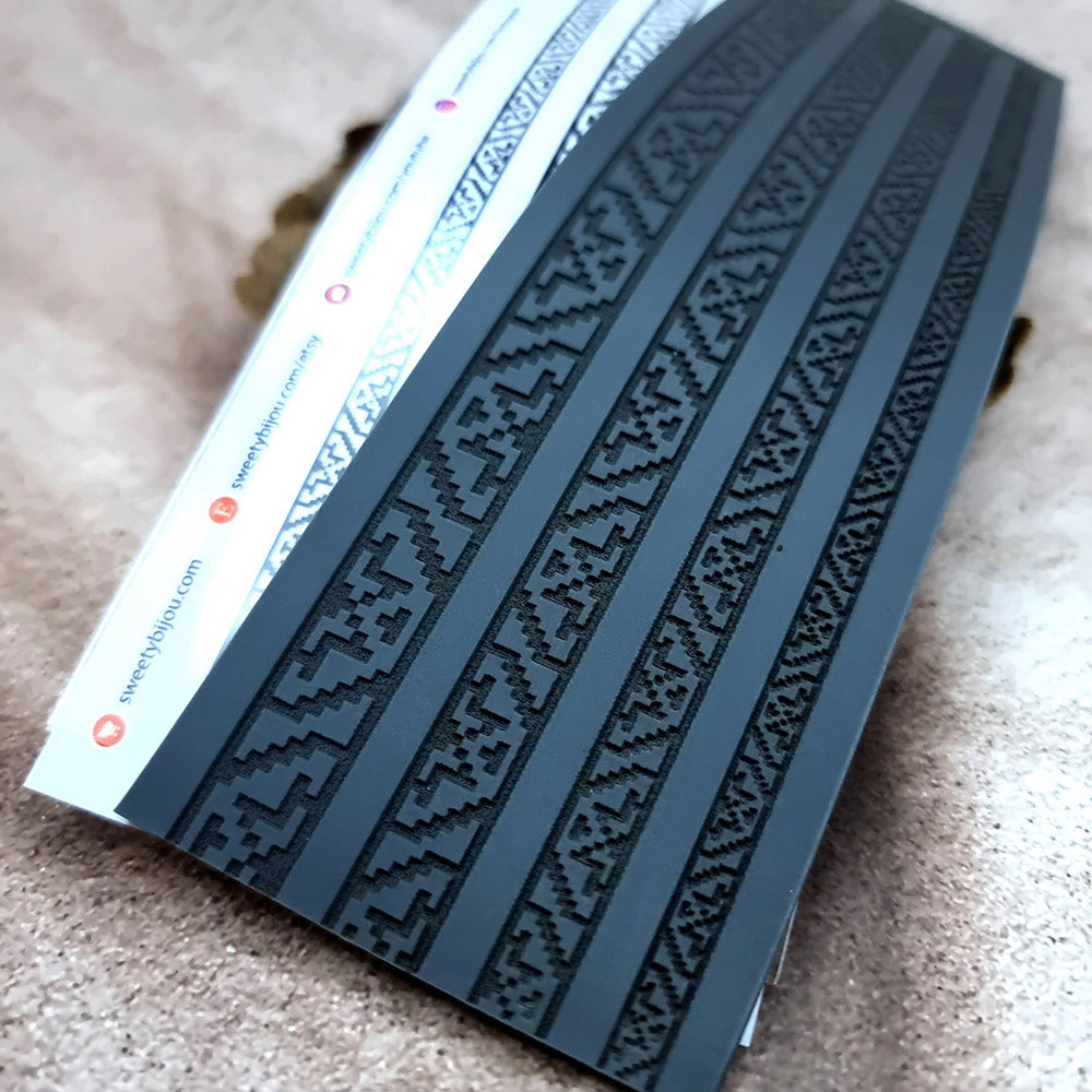 Long texture "Ukrainian Pattern 1"