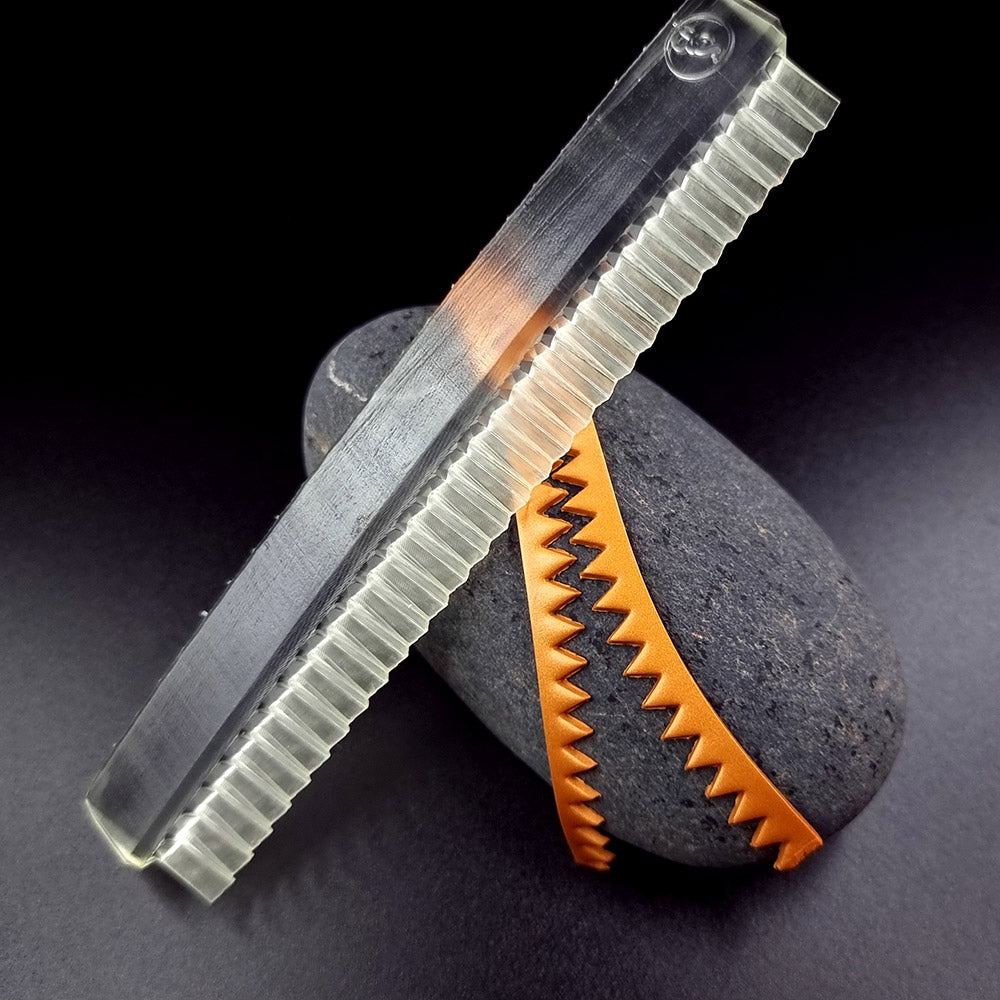 Long Blade - Shark Teeth Blade SweetyBijou Tools   