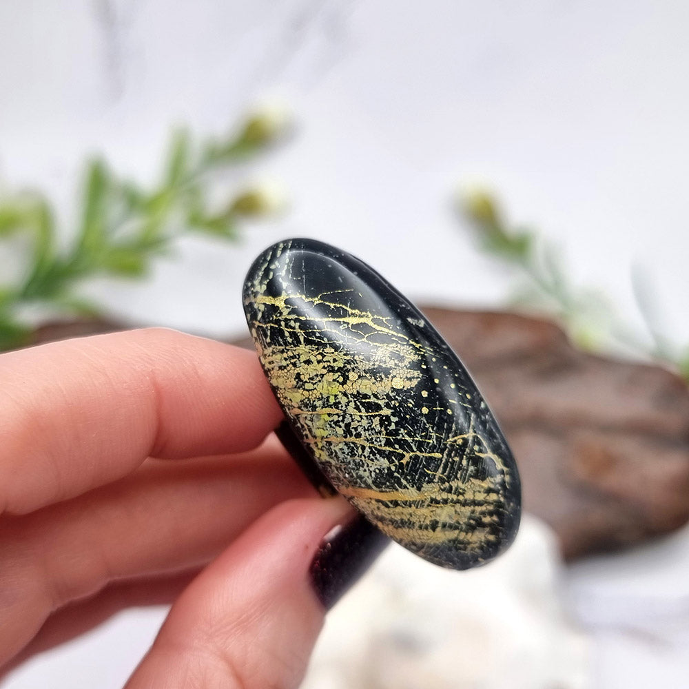 Stylish Oval Polymer Clay Gold & Black Ring Ring SweetyBijou Jewelry   