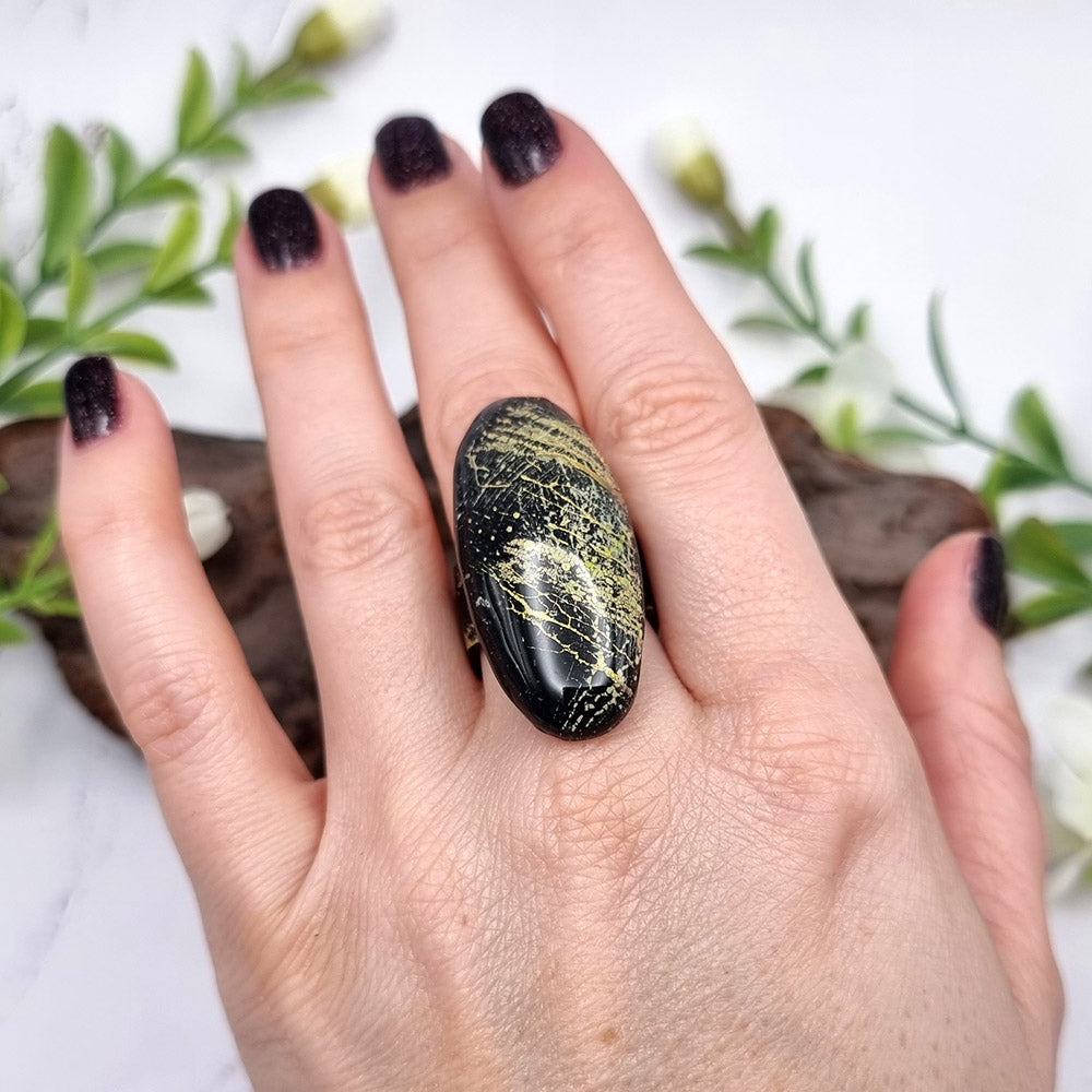 Stylish Oval Polymer Clay Gold & Black Ring Ring SweetyBijou Jewelry   