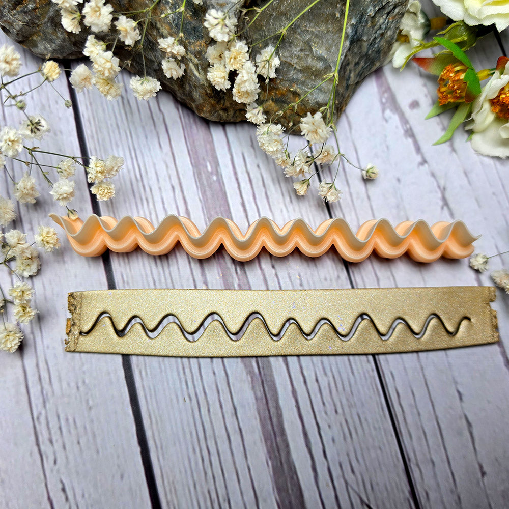 SweetyBijou Harmonic Waves Small art blade for polymer clay