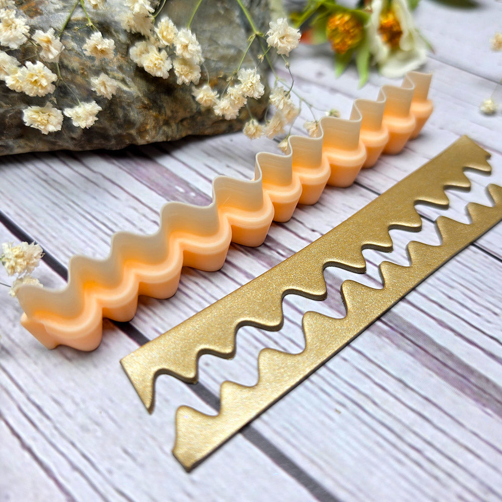 SweetyBijou Harmonic Waves Small art blade for polymer clay