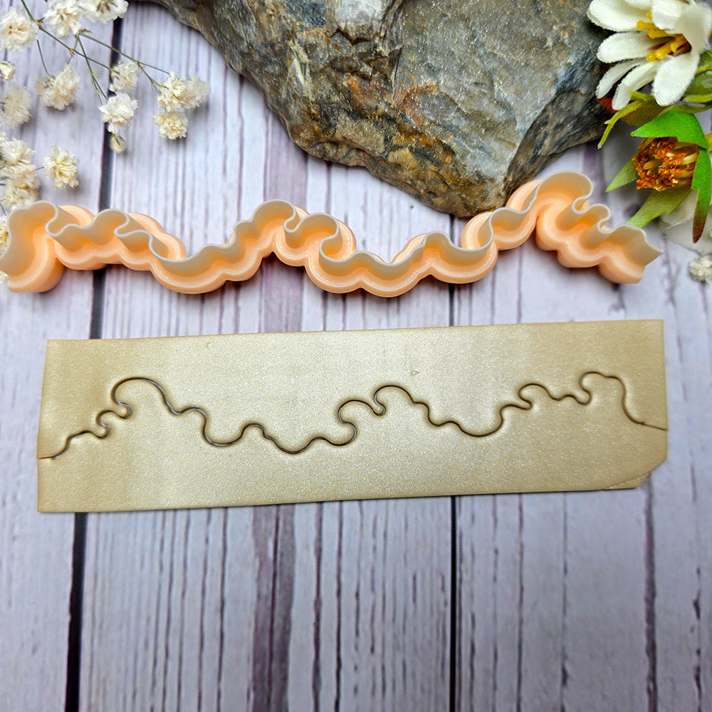 SweetyBijou Splashing Waves art blade for polymer clay