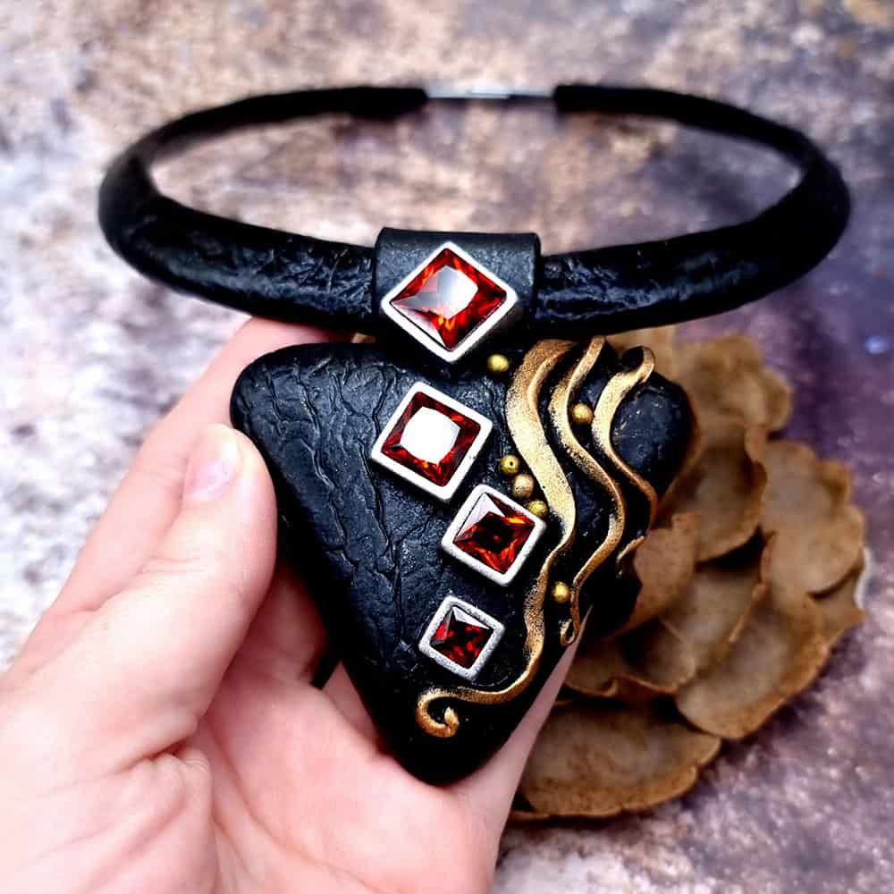 Triangle Black Necklace Necklace SweetyBijou Jewelry   