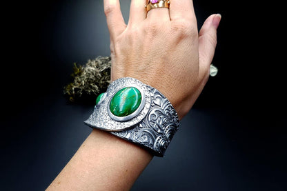 Bracelet Cuff Faux Silver And Jade #2 Bracelet SweetyBijou Jewelry   