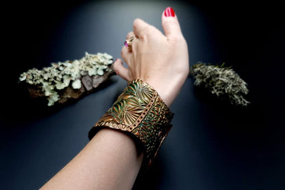 Amazing Bracelet Cuff Bracelet SweetyBijou Jewelry   