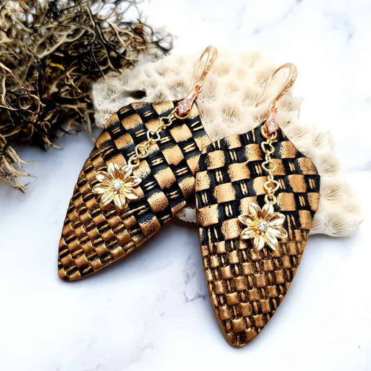 Earrings "Glowers on the Rug" Earrings SweetyBijou Jewelry Default Title  