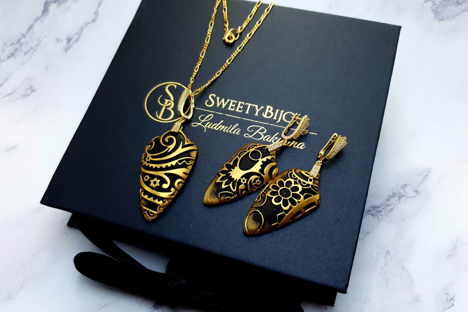 Jewelry Set "Golden Flowers on Black" Jewelry Set SweetyBijou Jewelry   
