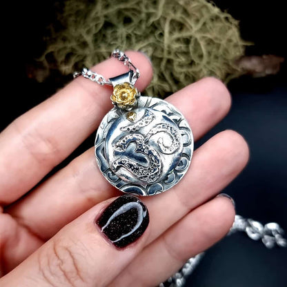 Unique silver OM sign pendant Pendant SweetyBijou Jewelry   