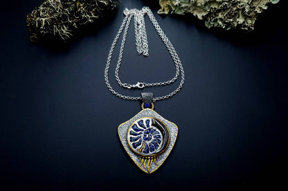 Blue Ammonite Pendant Pendant SweetyBijou Jewelry   