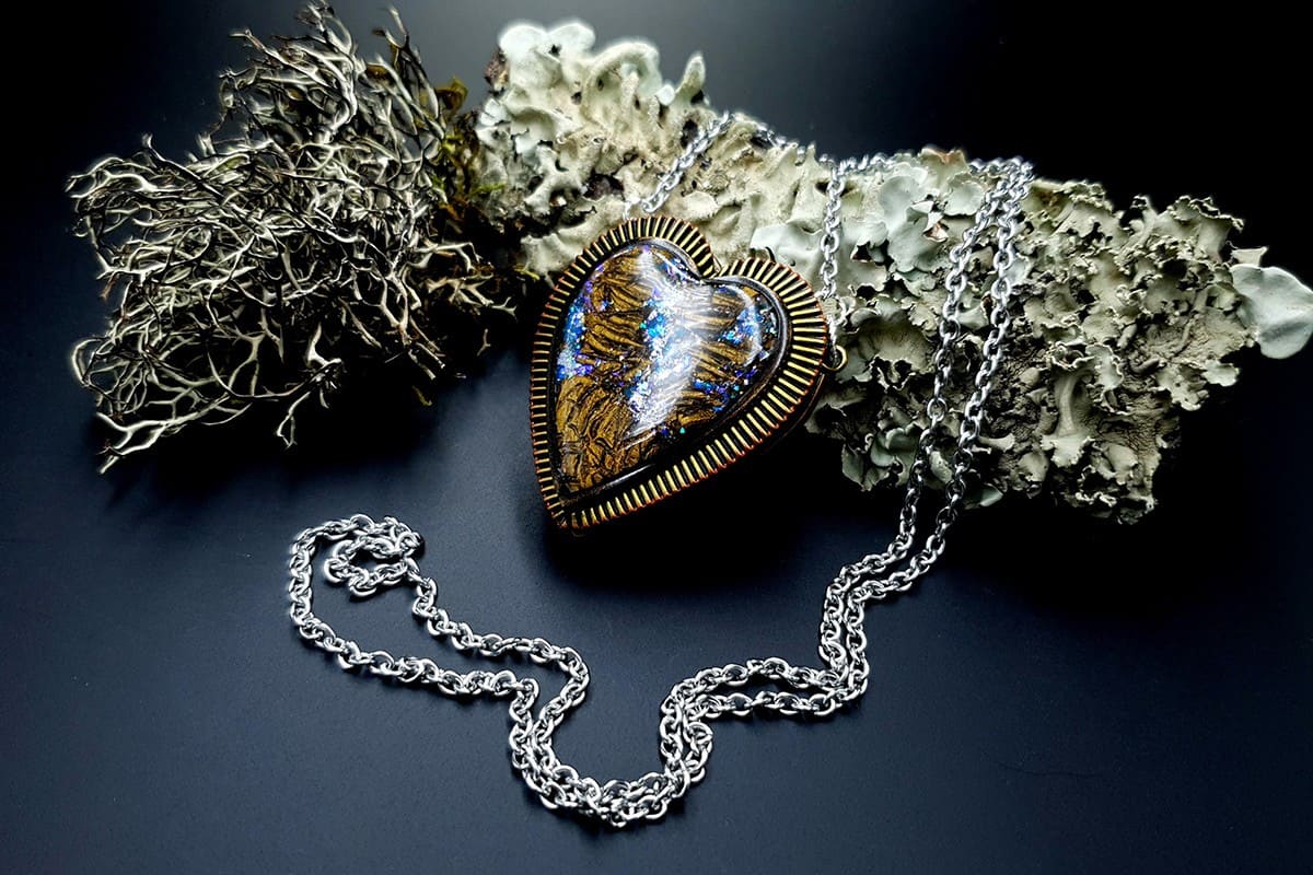 Pendant Photo Frame ~ Blue Light Pendant SweetyBijou Jewelry   