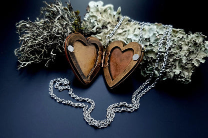 Pendant Photo Frame ~ Blue Light Pendant SweetyBijou Jewelry   