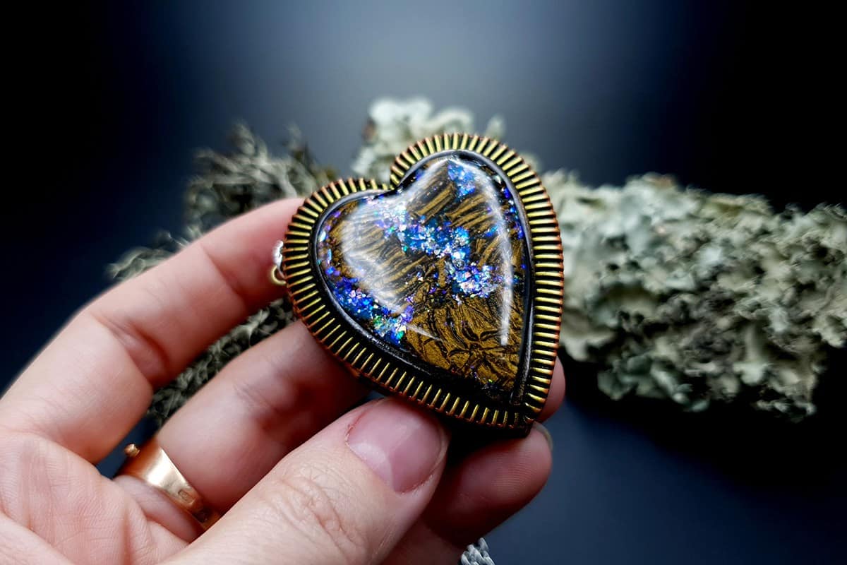 Pendant Photo Frame ~ Blue Light Pendant SweetyBijou Jewelry   