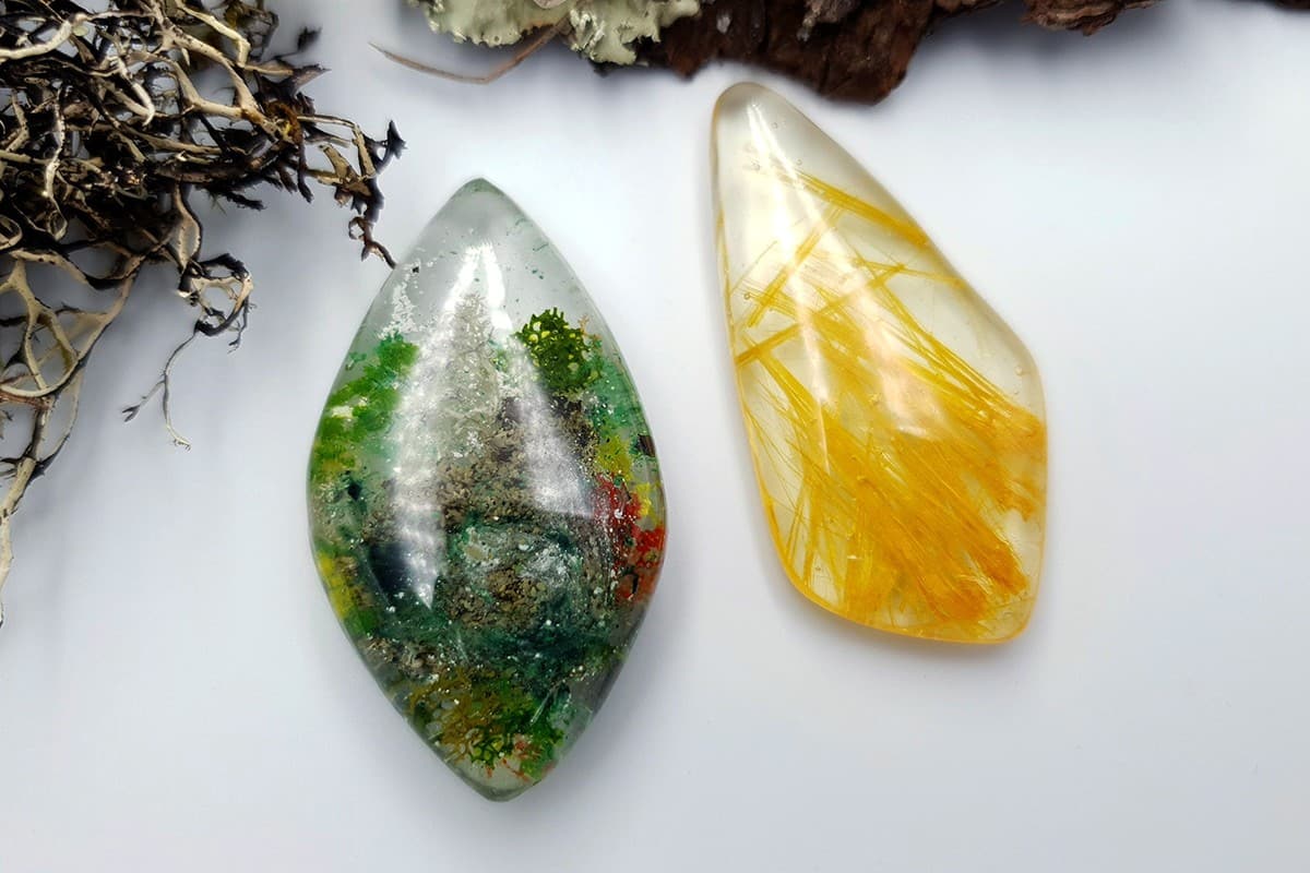 UV Resin Faux Moss Agate & Rutilated Quartz Stones Cabochons SweetyBijou Cabochons   
