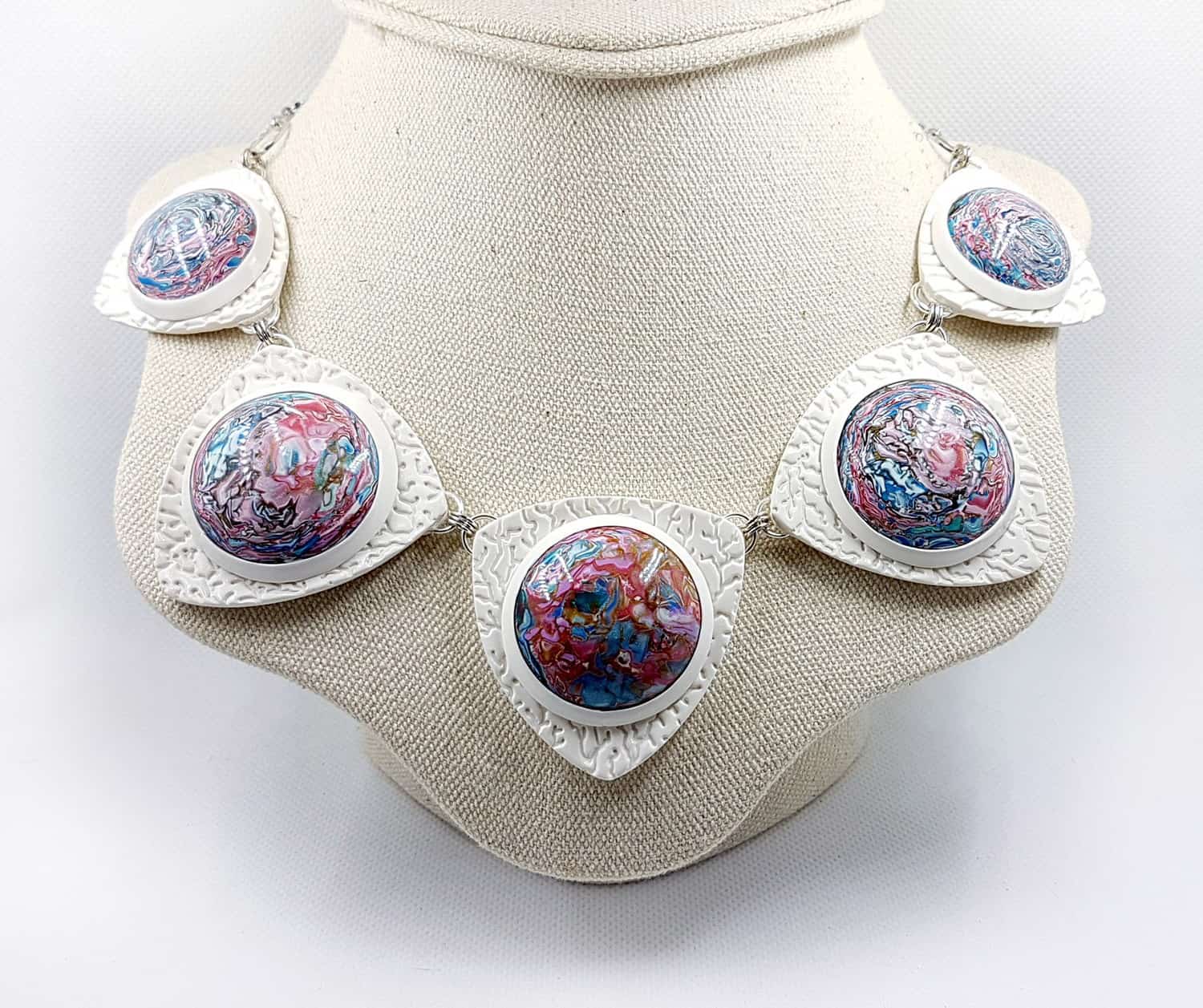"Earth in the Porthole" Jewelry Set (2135)