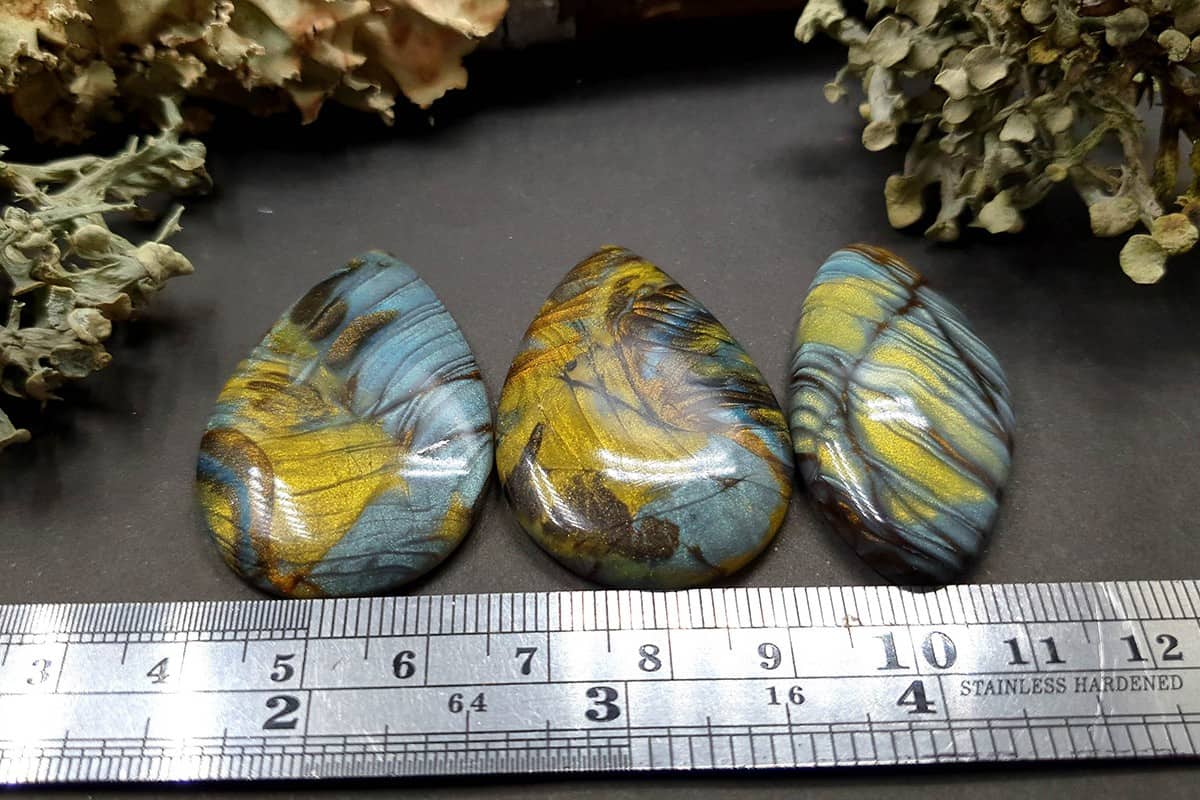 3 cabochons - Faux Labradorite Stone (6183)