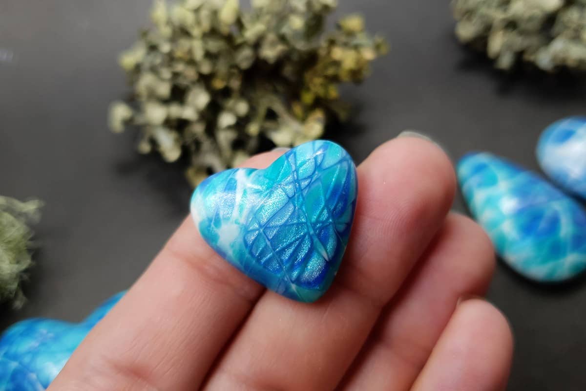 5 cabochons Faux Larimar Stone from Polymer Clay #3 (5982)