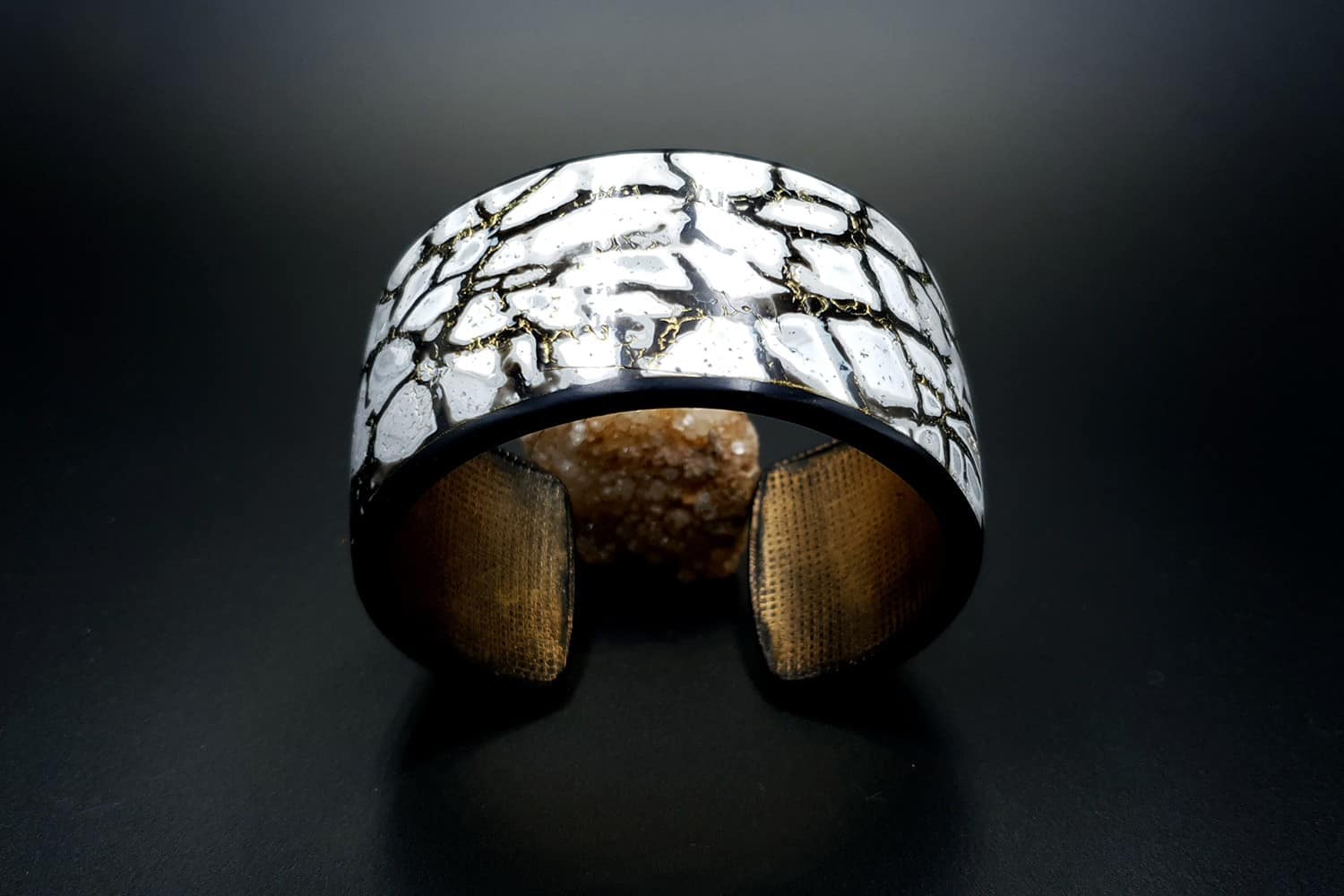 Cracked Marble Bracelet Cuff #1652