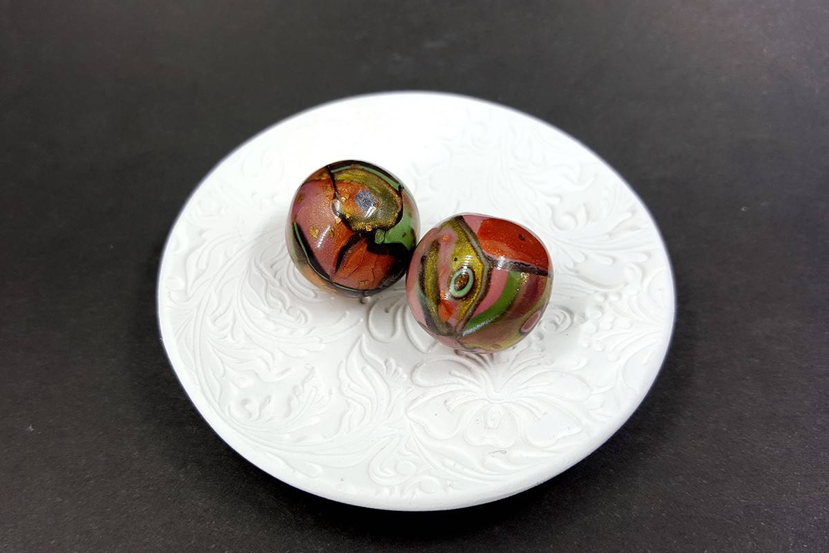 2 Beads from Polymer Clay in Mokume Gane Technique (7589)