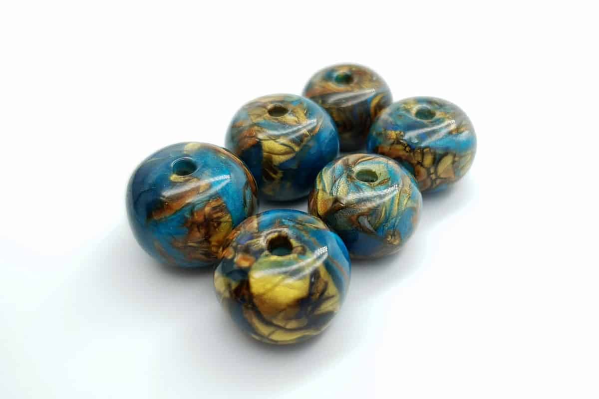 Set of 6 Faux Labradorite beads from polymer clay (6903)