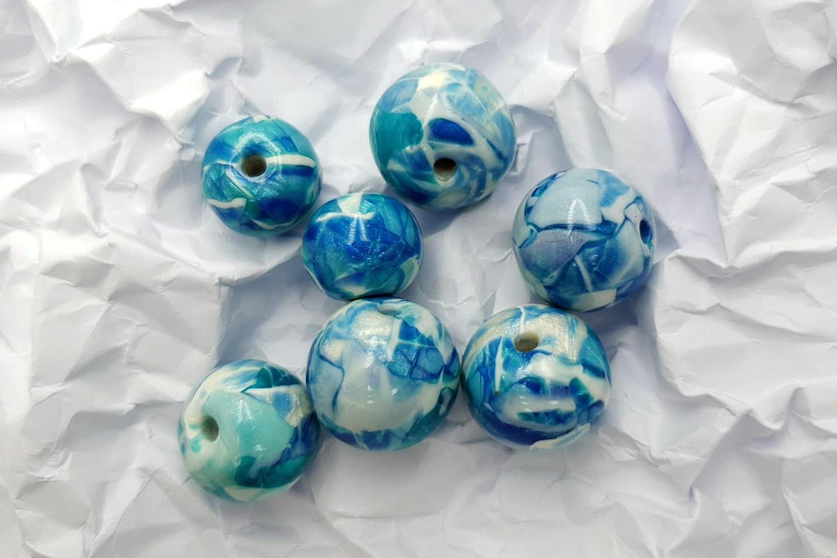 Set of 7 Faux Larimar beads from polymer clay (6908)