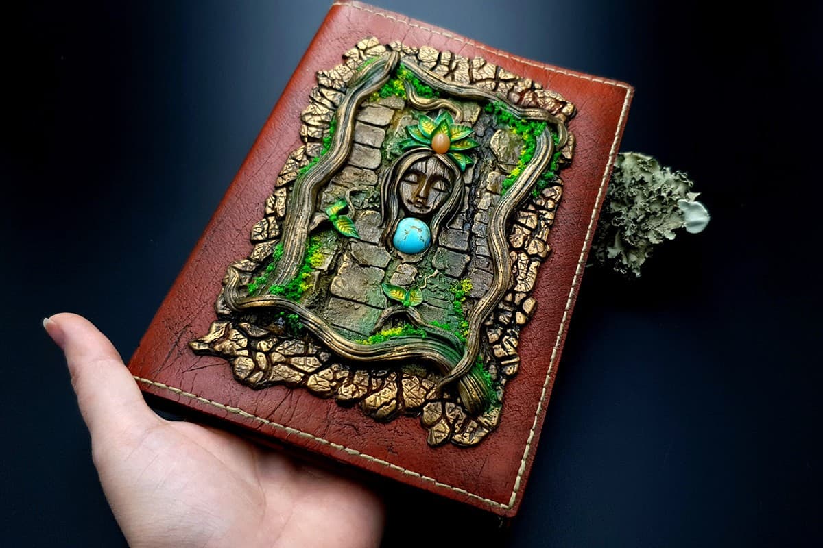 Forest Goddess Sketchbook (9158)