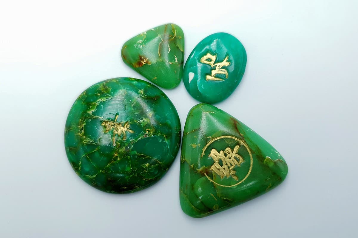 4 pcs cabochons Faux Jade Stone from Polymer Clay (6848)