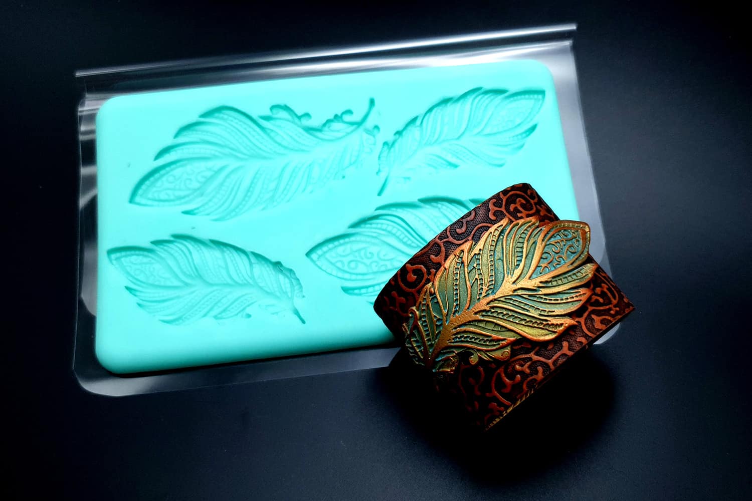 Handmade Silicone Feather Mold #1 (175x105mm) (20256)