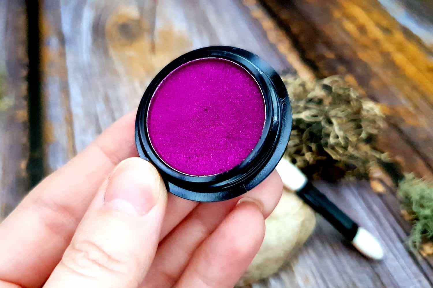 Solid pigment powder "Magenta" with metal effect (25616)