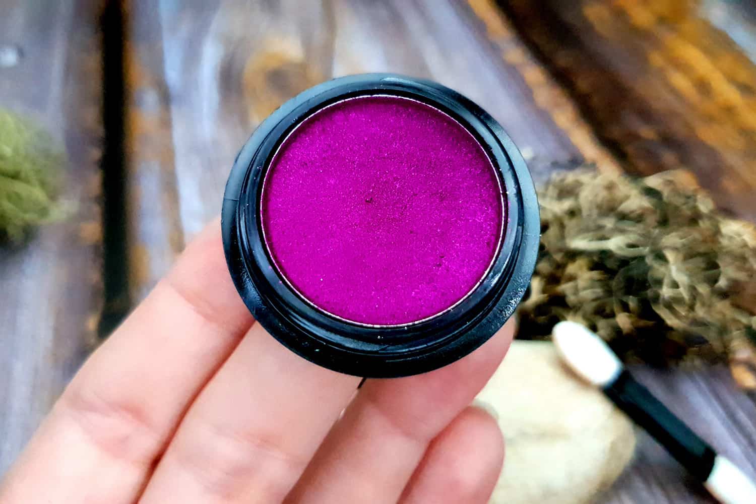 Solid pigment powder "Magenta" with metal effect (25625)