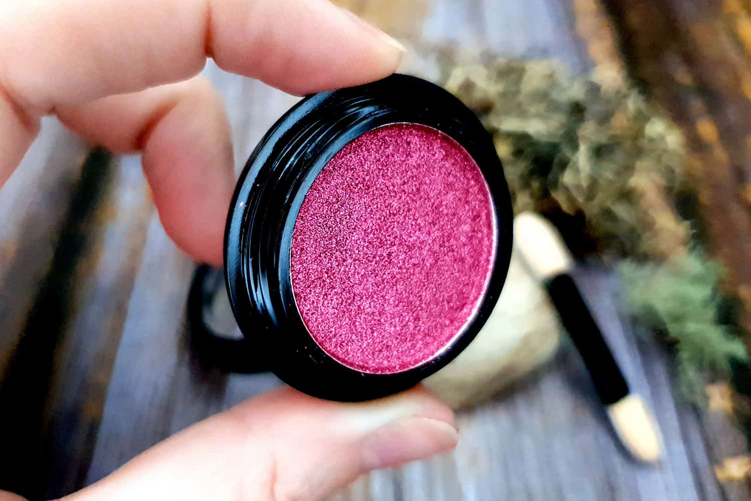 Solid pigment powder, juicy pink, metal+chrome effect (25640)