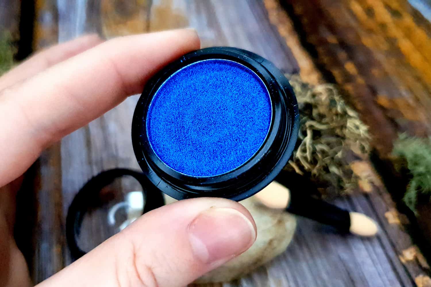 Solid pigment powder, winter sky blue, metal effect (25638)