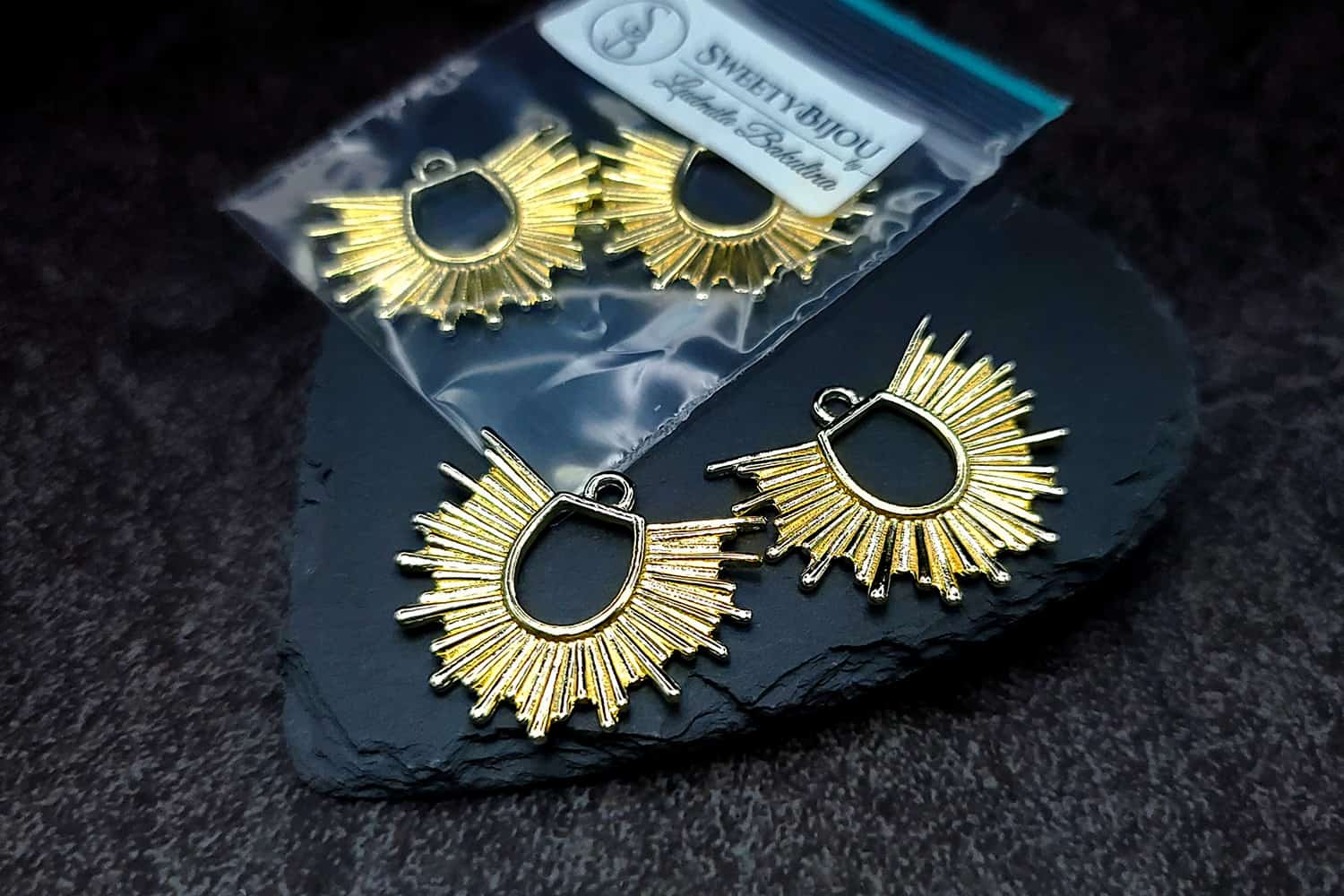 Pair of golden color half-sun charms for earrings #27251