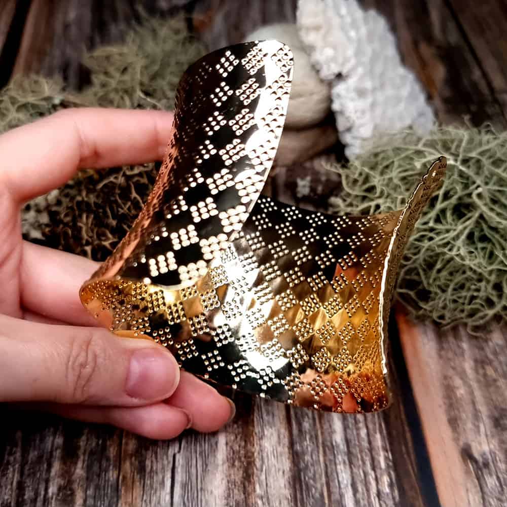 Golden Color Metal Bracelet Base (6x7cm) (36317)