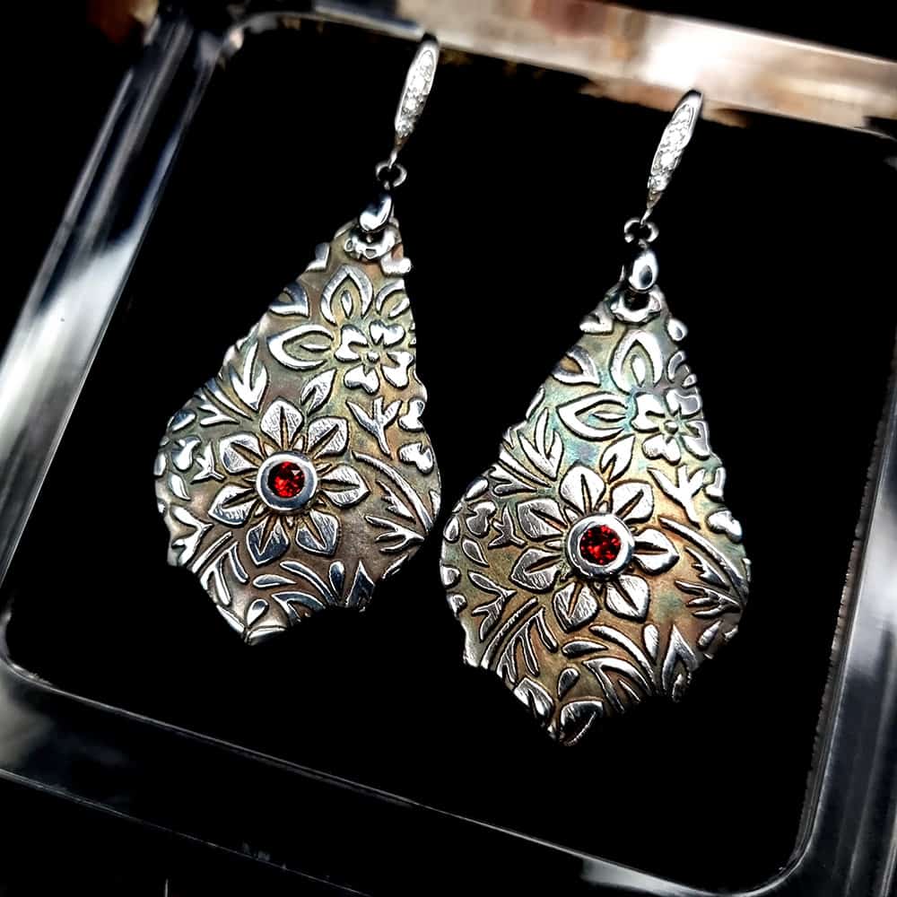 Unique romantic silver earrings (38717)
