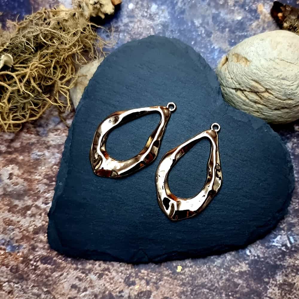 Earrings metal findings Golden color (44579)
