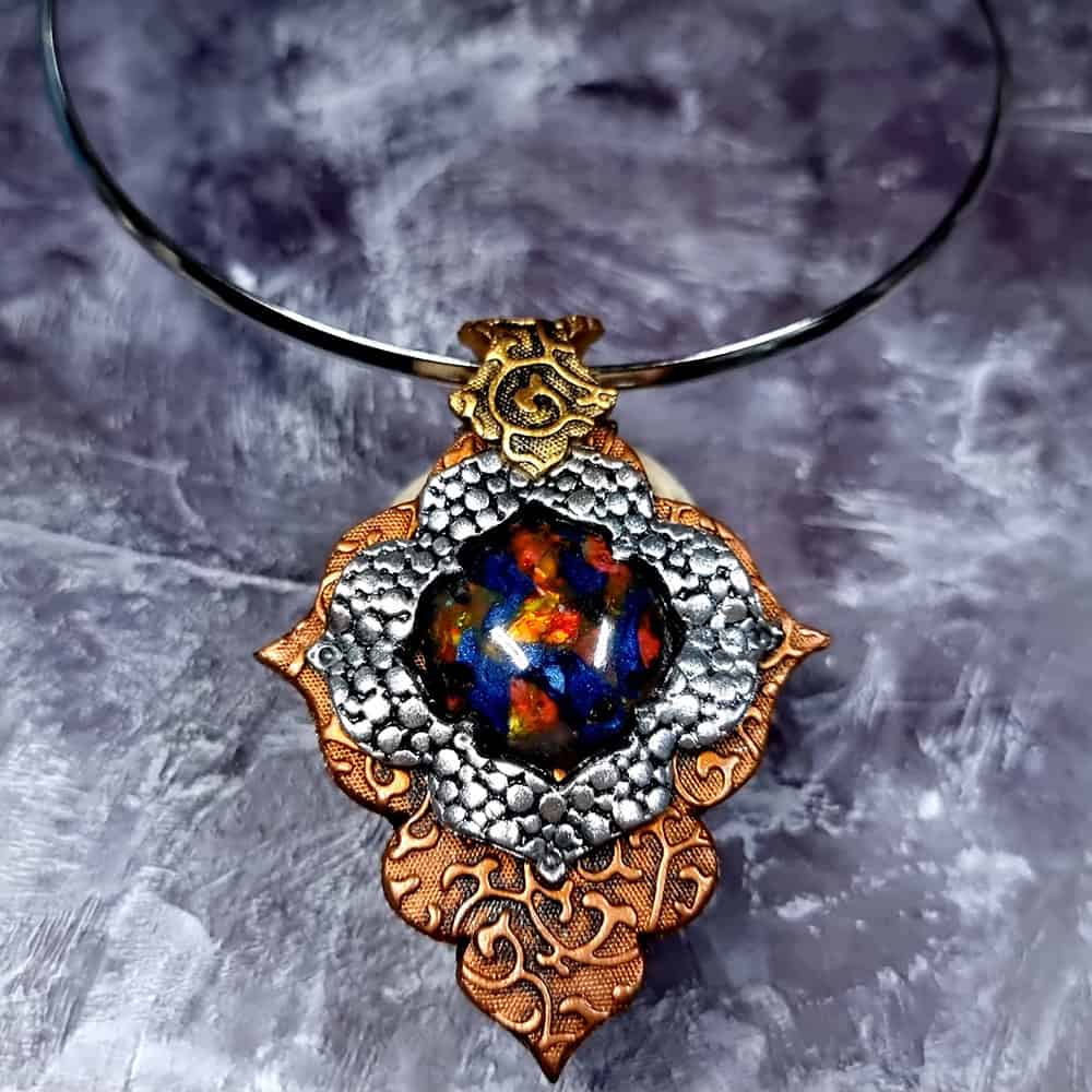 Beautiful polymer clay pendant with faux stone (44743)