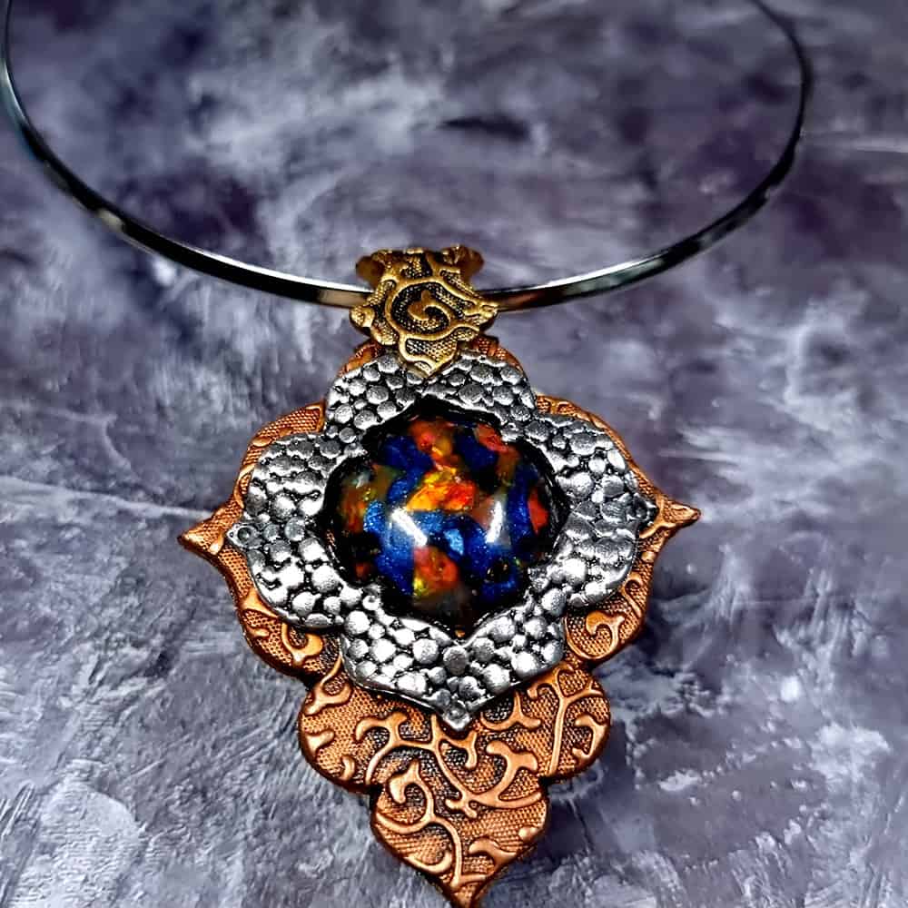 Beautiful polymer clay pendant with faux stone (44753)