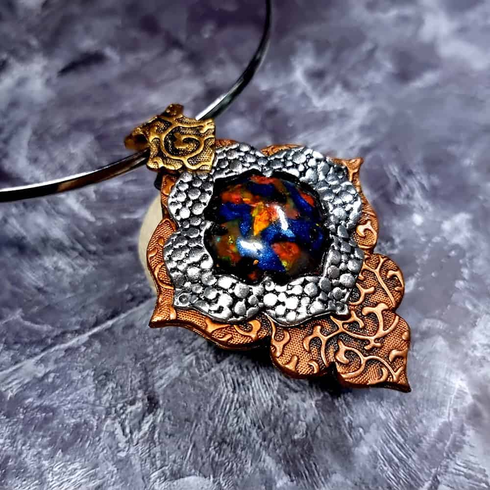 Beautiful polymer clay pendant with faux stone (44755)