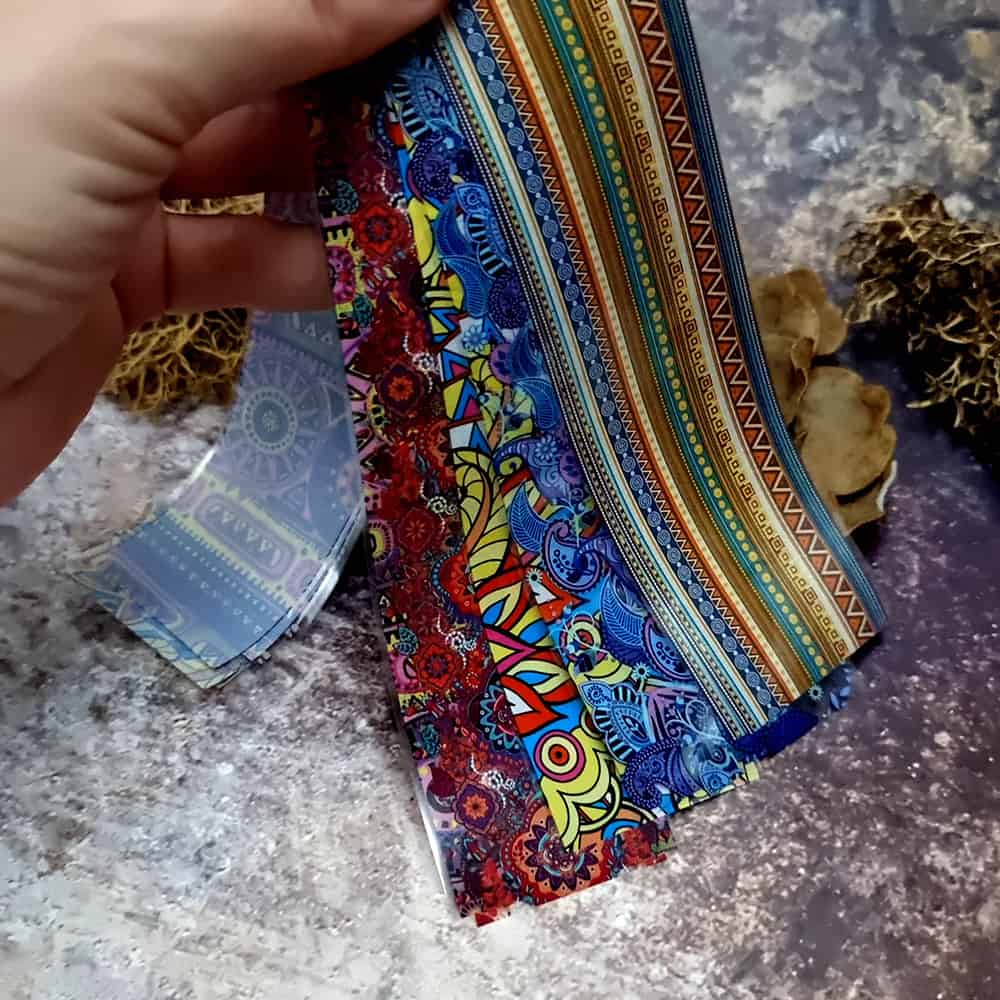 10 colorful transfer foils "Hippie style textile 1" (52695)