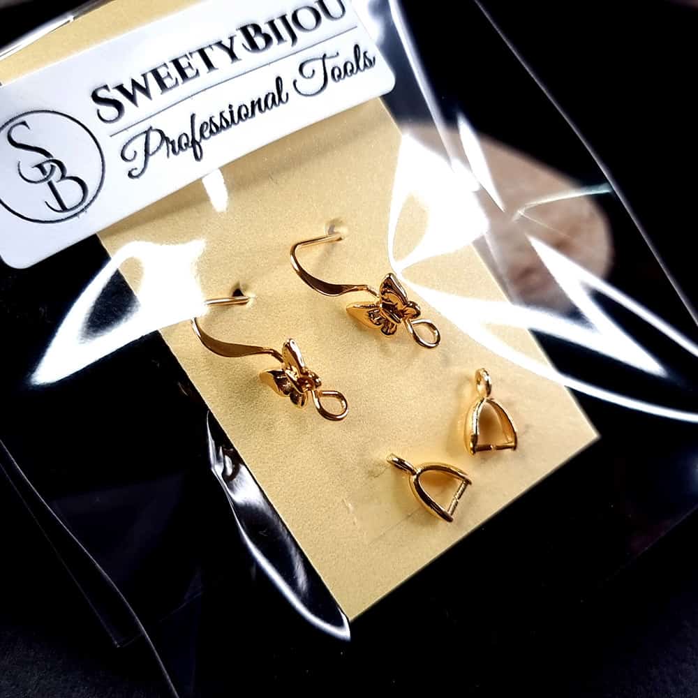 Pair of butterfly golden earrings hooks with bail (148470)